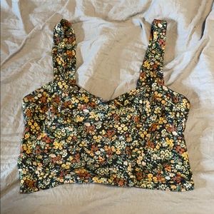 Like new, barely worn crop top!